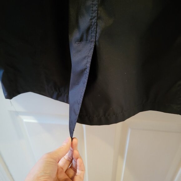 BUGATTI Vintage Men's Coat Black | Size 44R L - XL | Designed In Germany - Picture 12 of 16